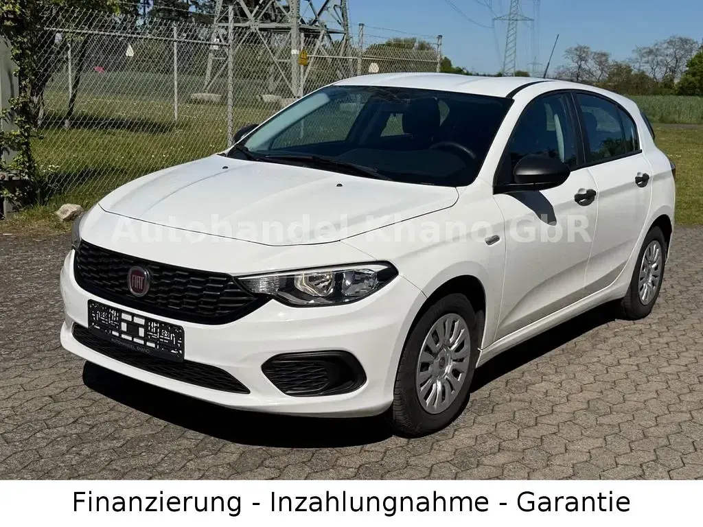 Gebraucht Fiat Tipo Pop 95 PS (69 kW) 2017 Weiß Limousine