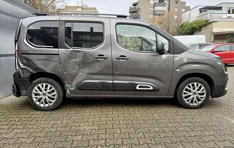 Gebraucht Citroën Berlingo Shine 110 PS (80 kW) 2019 Grau Van / Kleinbus