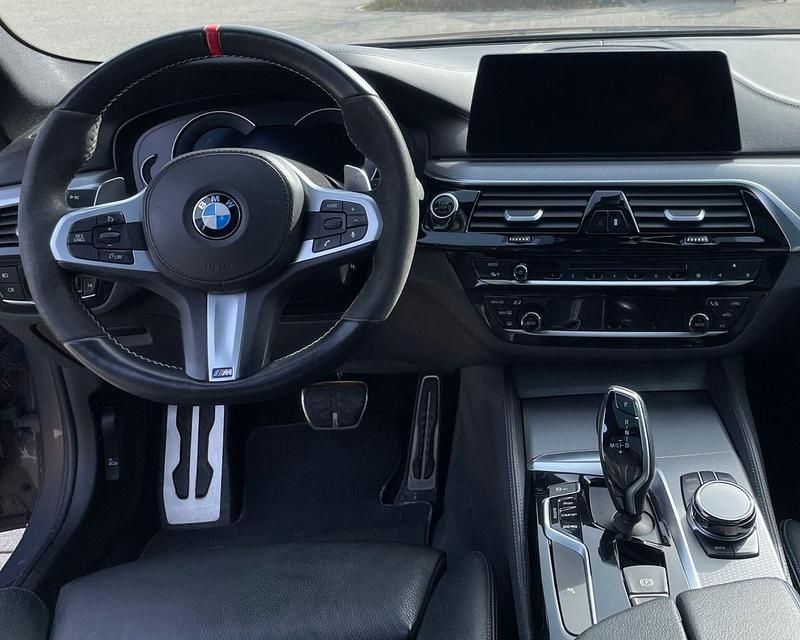 Gebraucht BMW 540 M Sport 340 PS (250 kW) 2018 Braun Kombi