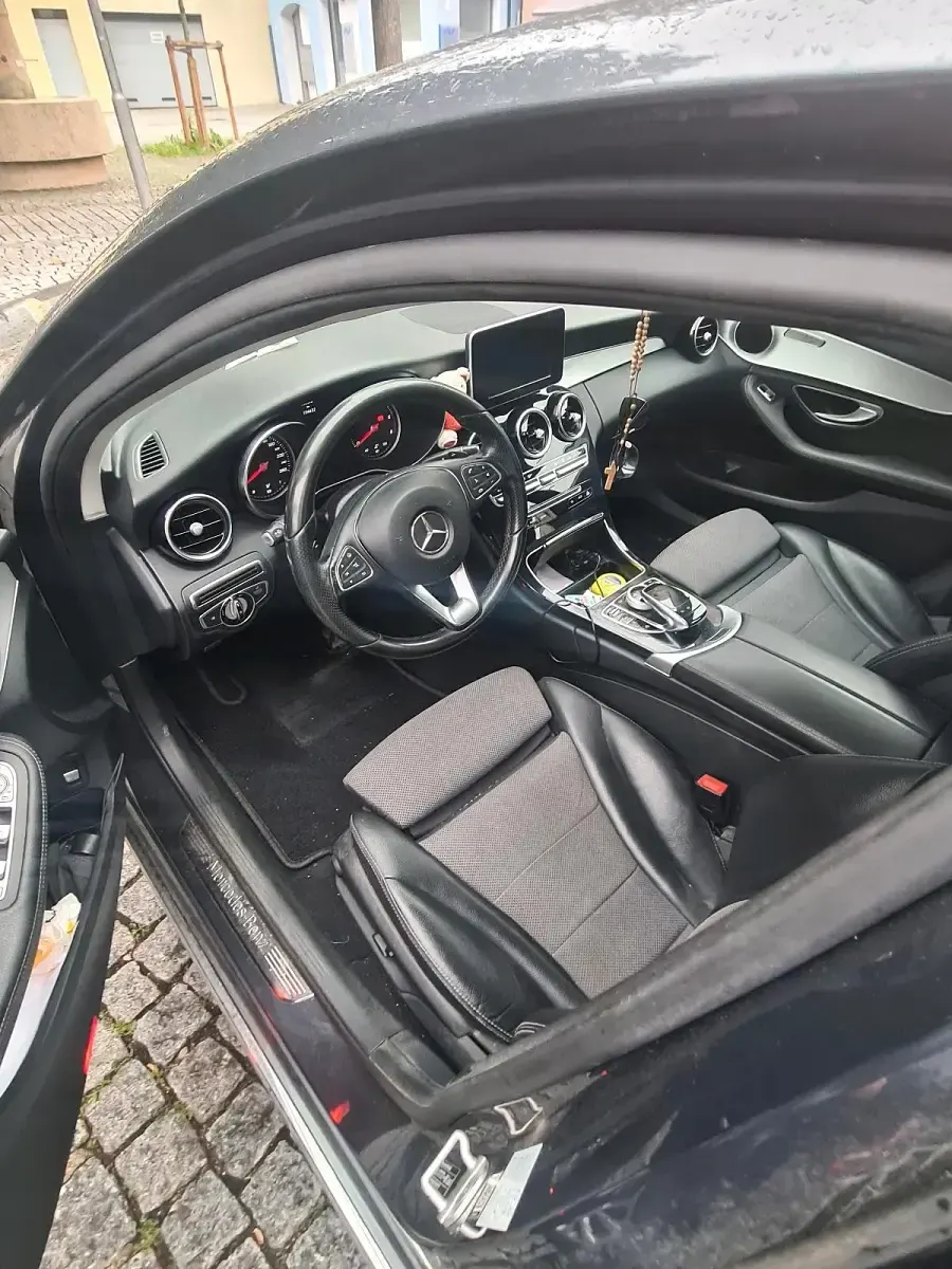 Gebraucht Mercedes C250 204 PS (150 kW) 2015 Grau Limousine