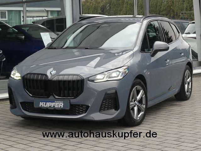 Grau Gebraucht 2025 BMW 223 Active Tourer M Sport Van / Kleinbus | 37.800 € (Guter Preis) - Bild 1/4