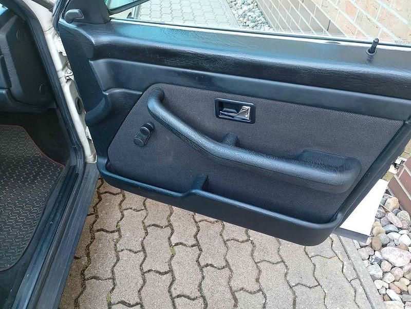 Usado Audi 100 88 HP (64 kW) 1988 Branco Sedan