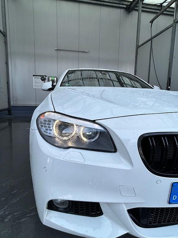 Gebraucht BMW 525 Performance 218 PS (160 kW) 2012 Weiß Limousine