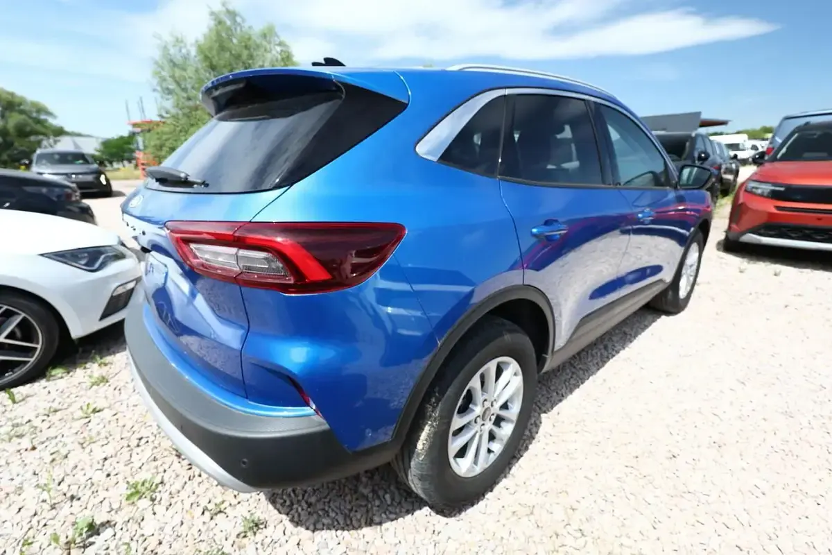 Neu Ford Kuga Titanium 186 PS (136 kW) 2026 Desert island blue metallic SUV