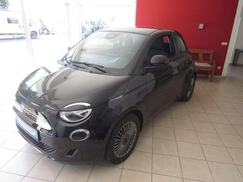 Schwarz Gebraucht 2022 Fiat 500e Icon Limousine | 17.990 € (Guter Preis) - Bild 1/4
