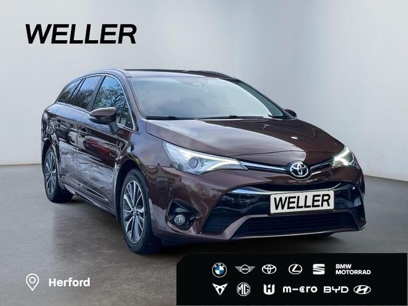 Gebraucht Toyota Avensis Edition-S 147 PS (108 kW) 2015 Braun Kombi