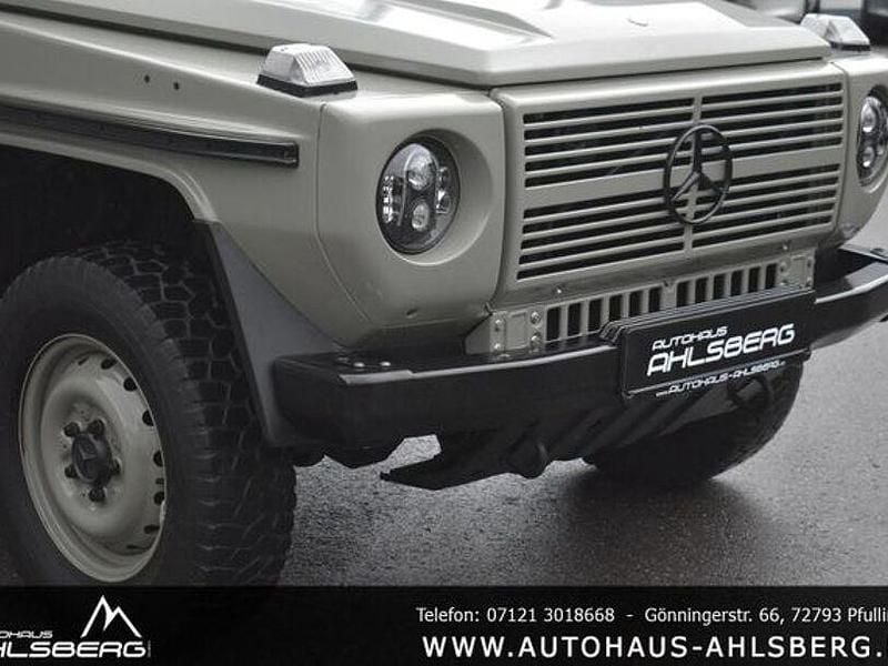 Gebraucht Mercedes G250 92 PS (67 kW) 1992 Oliv SUV