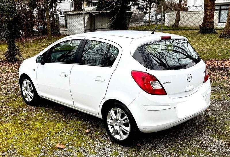 Gebraucht Opel Corsa 90 PS (66 kW) 2009 Weiß Kleinwagen