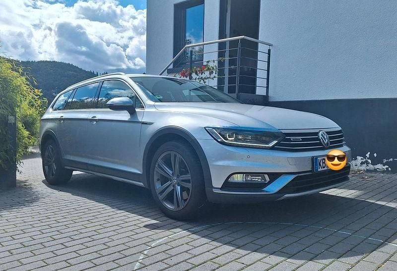 Gebraucht VW Passat Alltrack Highline 239 PS (175 kW) 2015 Silber Kombi