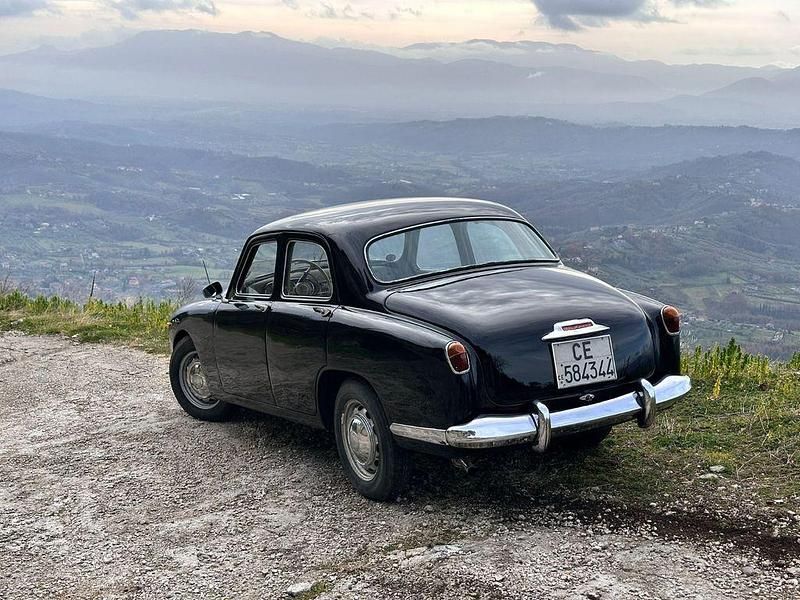 Gebraucht Alfa Romeo 1900 Super 90 PS (66 kW) 1954 Schwarz Limousine