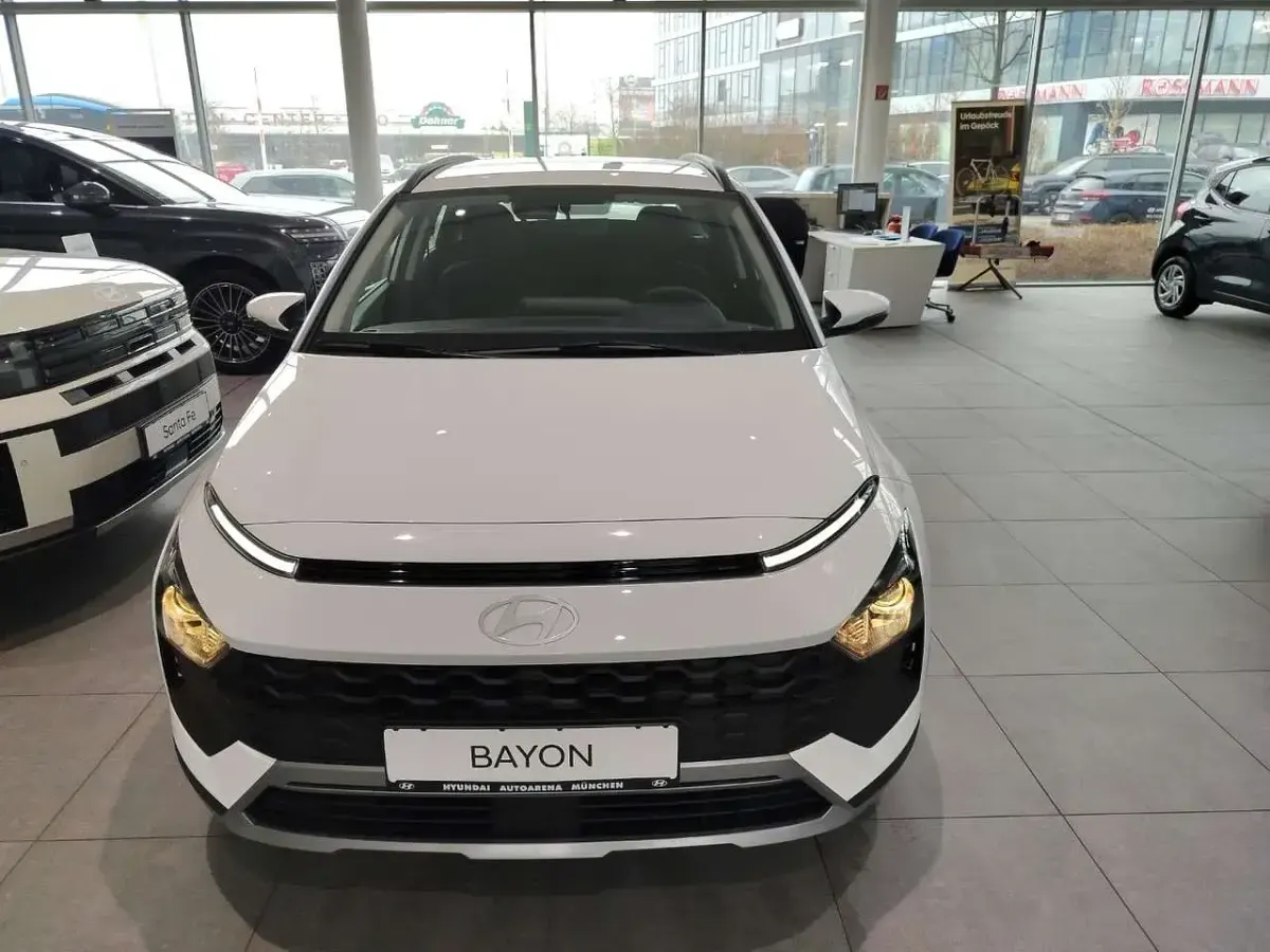 Nowe Hyundai Bayon Select 101 KM (74 kW) 2025 Biały SUV