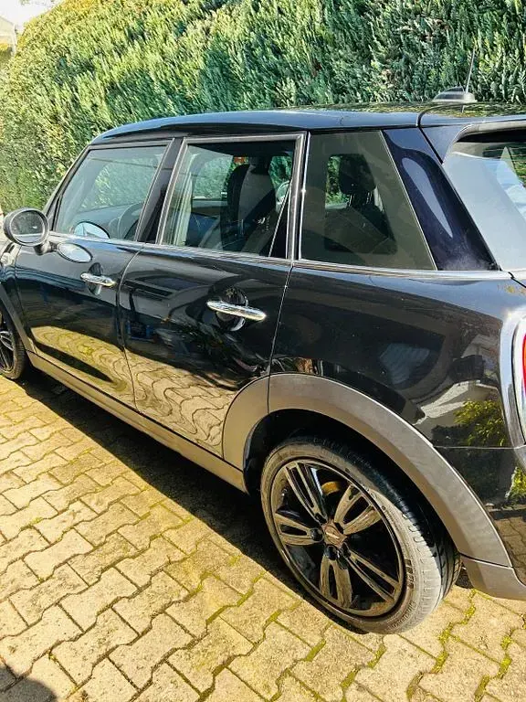 Gebraucht Mini Cooper Pepper 136 PS (100 kW) 2015 Schwarz Kleinwagen
