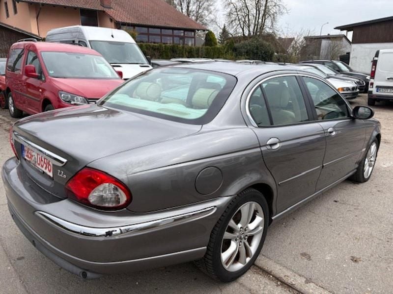 Gebraucht Jaguar X-type Executive 129 PS (94 kW) 2008 Grau Limousine