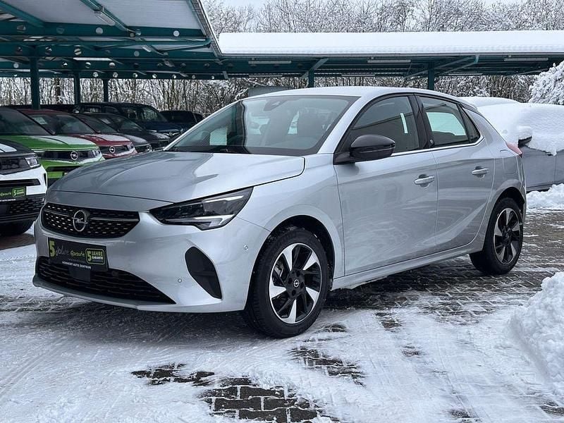 Gebraucht Opel Corsa-e Elegance 100 kW (136 PS) 2023 Kristall silber metallic Kleinwagen