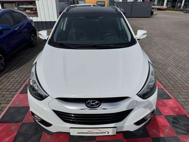 Gebraucht Hyundai ix35 Style 166 PS (122 kW) 2014 Weiß SUV
