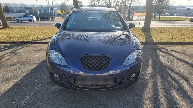 Gebraucht Seat Leon 102 PS (75 kW) 2008 Blau Kleinwagen