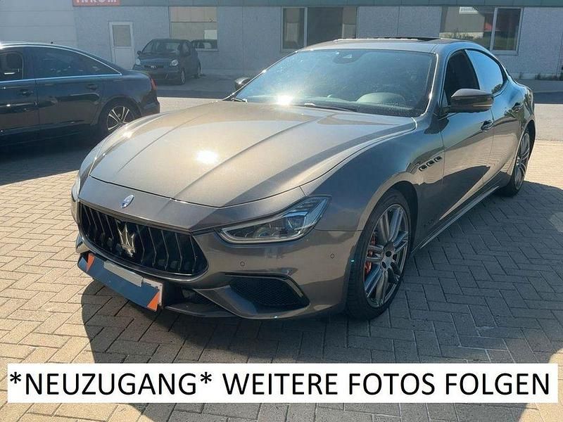 Maratea grey Gebraucht 2018 Maserati Ghibli Limousine | 34.990 € (Fairer Preis) - Bild 1/4