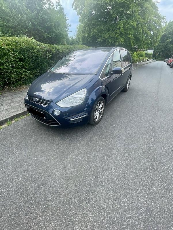 Gebraucht Ford S-MAX S 140 PS (102 kW) 2012 Van / Kleinbus