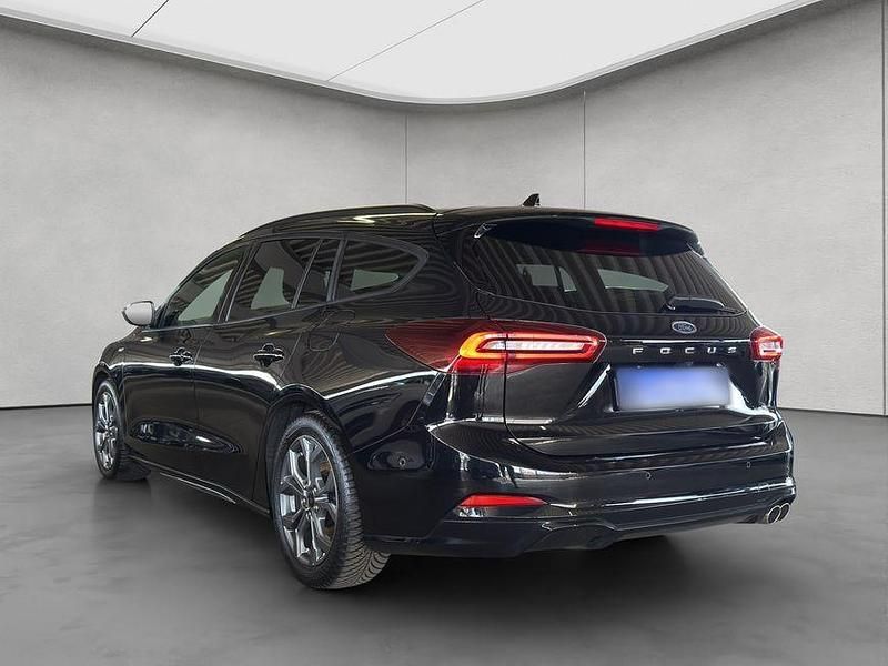 Gebraucht Ford Focus ST-Line X 155 PS (114 kW) 2024 Schwarz Limousine
