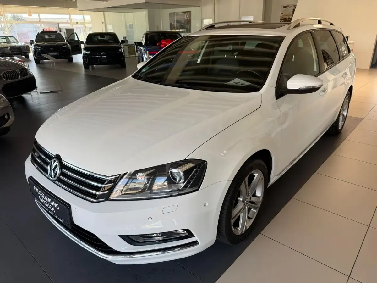 Gebraucht VW Passat R-line 150 PS (110 kW) 2013 Weiß Kombi
