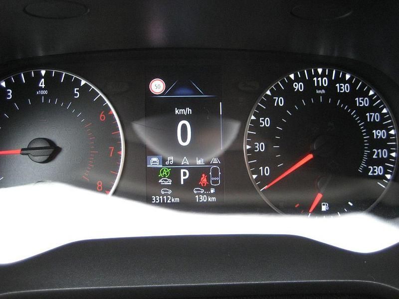 Second-hand Renault Captur Evolution 140 CP (102 kW) 2022 Roșu SUV