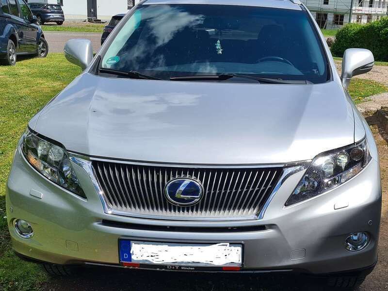 Silber Gebraucht 2010 Lexus RX450h Executive Line SUV | 14.450 € (Etwas zu teuer) - Bild 1/4