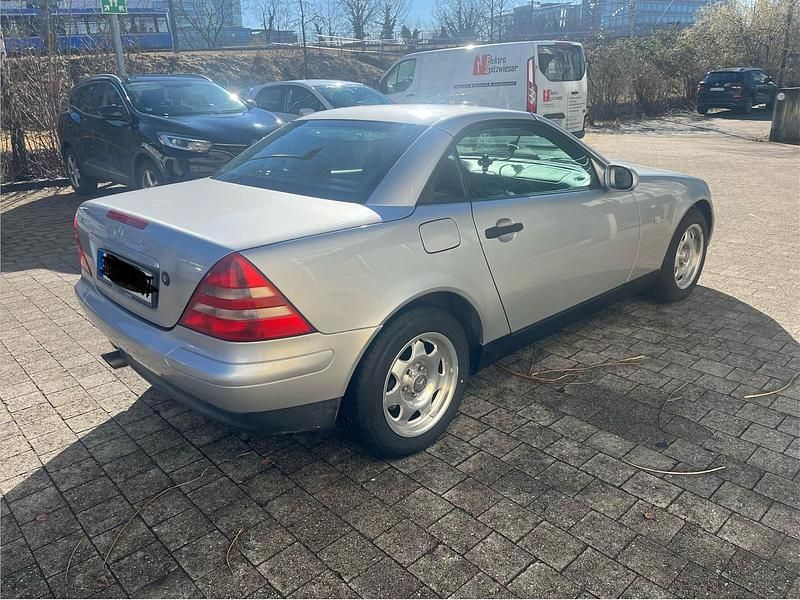 Gebraucht Mercedes SLK200 136 PS (100 kW) 1998 Silber Cabrio