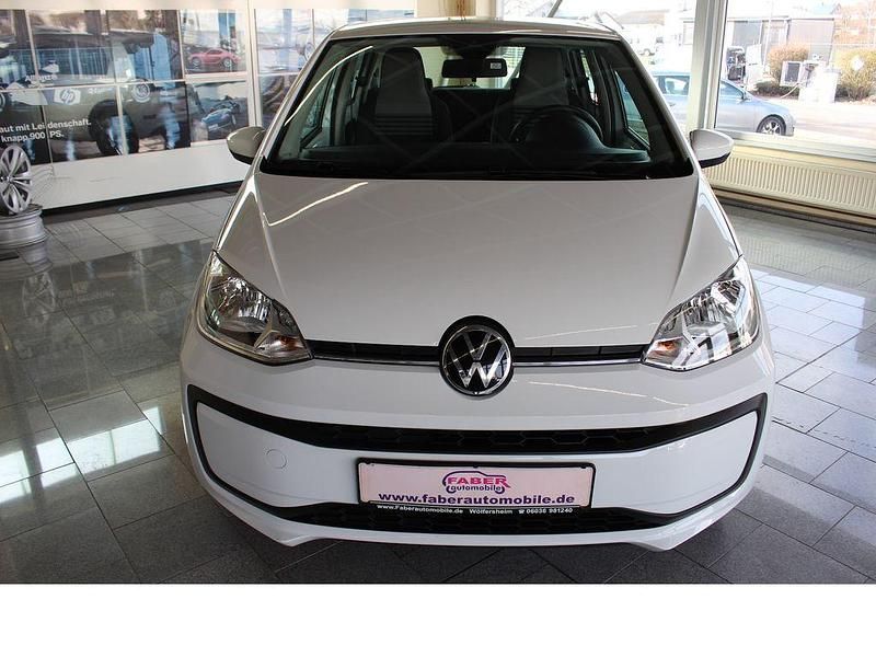 Gebraucht VW up! 65 PS (47 kW) 2021 Weiß Kleinwagen