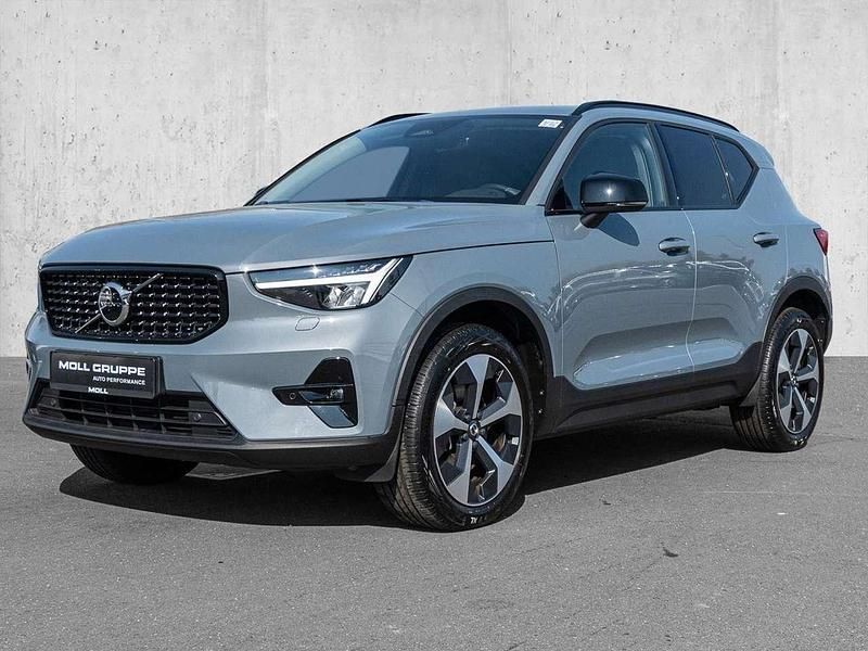 Gebraucht Volvo XC40 Plus 163 PS (119 kW) 2024 Grau SUV