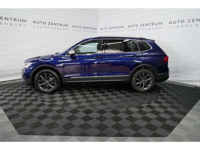 Gebraucht VW Tiguan Allspace Life 150 PS (110 kW) 2022 Blau SUV