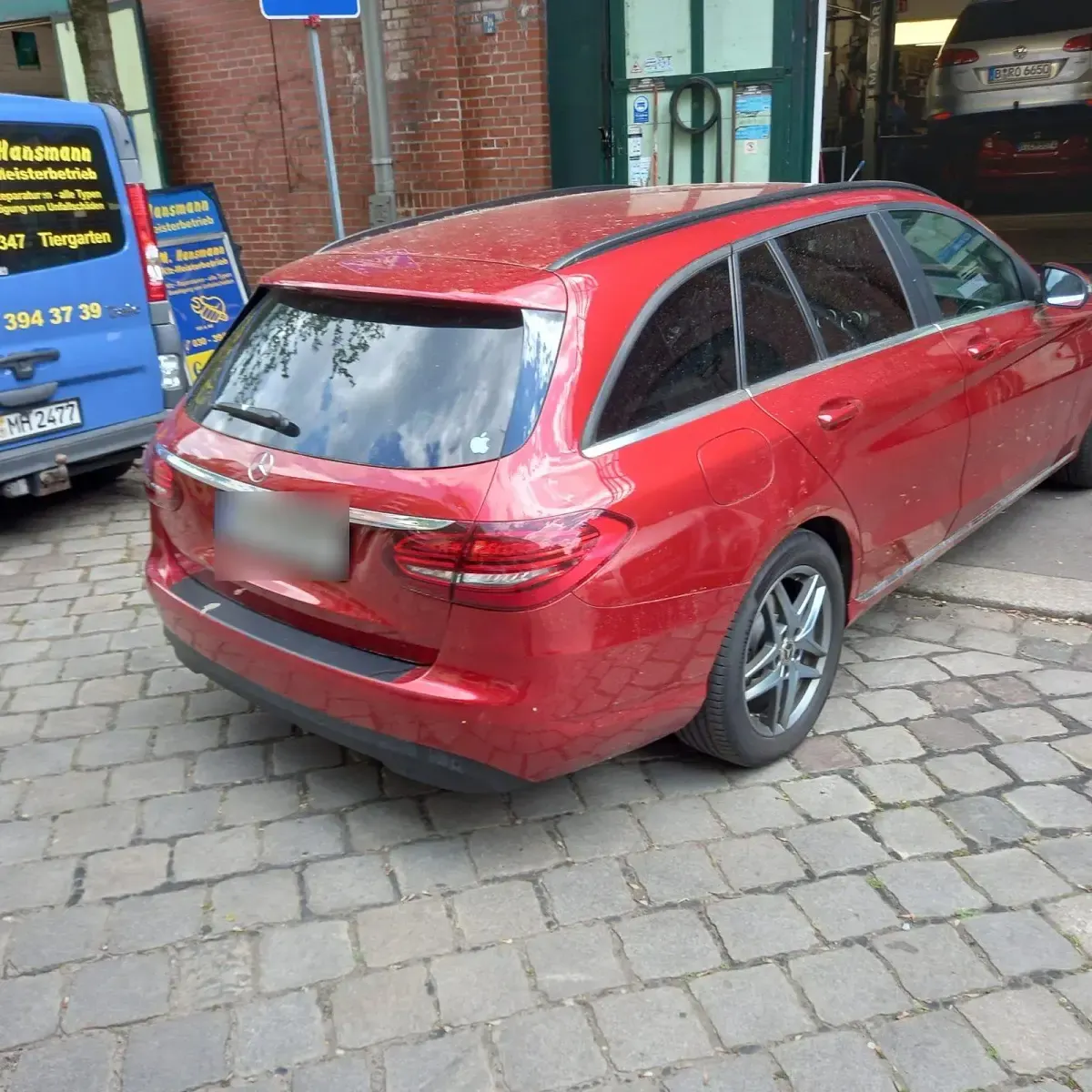 Gebraucht Mercedes 220 194 PS (142 kW) 2019 Rot Kombi