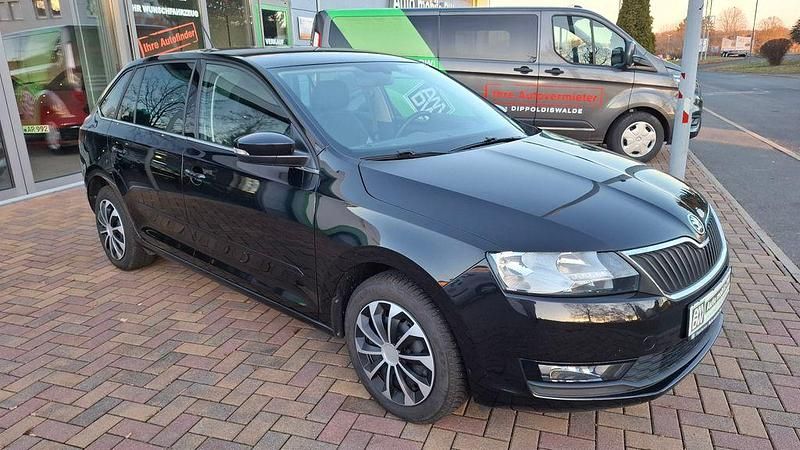 Schwarz Gebraucht 2018 Skoda Rapid Ambition Limousine | 13.850 € (Teuer) - Bild 1/4