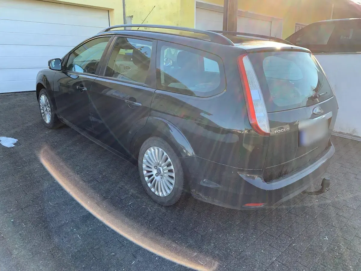 Gebraucht Ford Focus 125 PS (91 kW) 2008 Schwarz Kombi