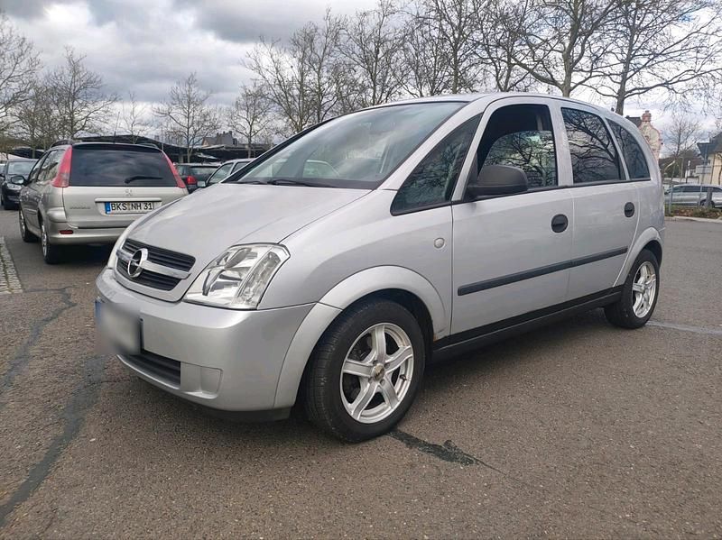 Gebraucht Opel Meriva 101 PS (74 kW) 2004 Silber Van / Kleinbus