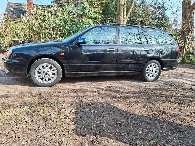 Gebraucht Nissan Primera 114 PS (83 kW) 2001 Schwarz Kombi