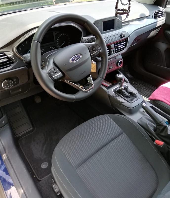 Gebraucht Ford Focus 86 PS (63 kW) 2019 Blau Limousine