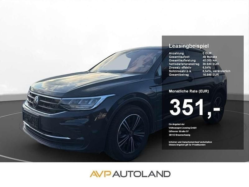 Grau Gebraucht 2023 VW Tiguan Active SUV | 30.630 € (Guter Preis) - Bild 1/3