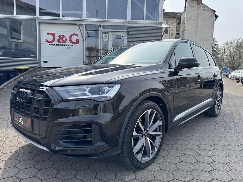 Gebraucht Audi Q7 381 PS (280 kW) 2022 Schwarz SUV