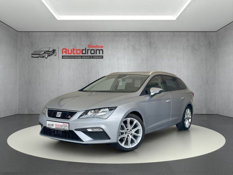 "urban" silber Gebraucht 2019 Seat Leon ST FR Kombi | 19.999 € (Fairer Preis) - Bild 1/4