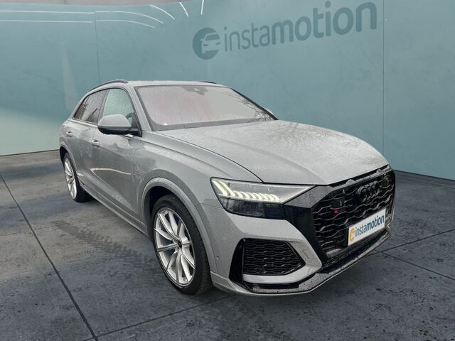 Grau Gebraucht 2024 Audi RS Q8 SUV | 129.990 € (Teuer) - Bild 1/2