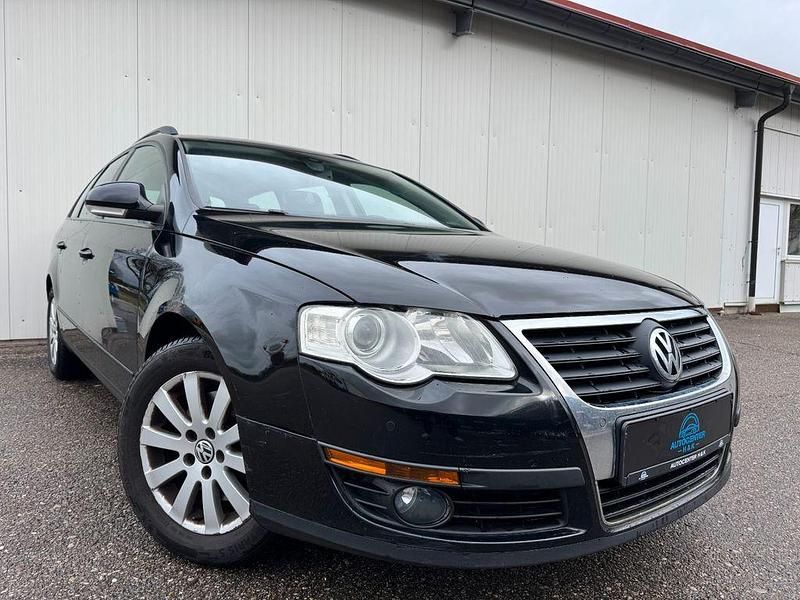 Schwarz Gebraucht 2009 VW Passat Trendline Kombi | 2.499 € (Fairer Preis) - Bild 1/4