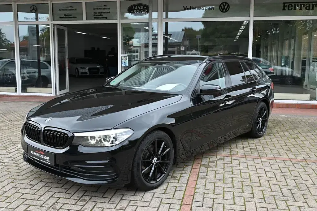 Gebraucht BMW 520 Performance 190 PS (139 kW) 2017 Schwarz Kombi