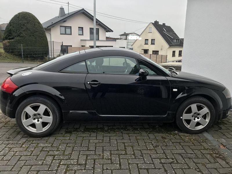 Gebraucht Audi TT Sport 179 PS (131 kW) 2000 Schwarz Coupé