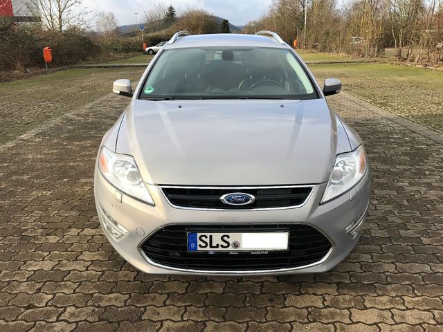 Gebraucht Ford Mondeo Titanium 222 PS (163 kW) 2011 Andere farbe metallic Kombi