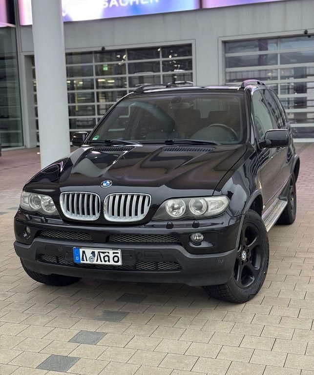 Schwarz Gebraucht 2006 BMW X5 Sport Line SUV | 9.700 € (Teuer) - Bild 1/4