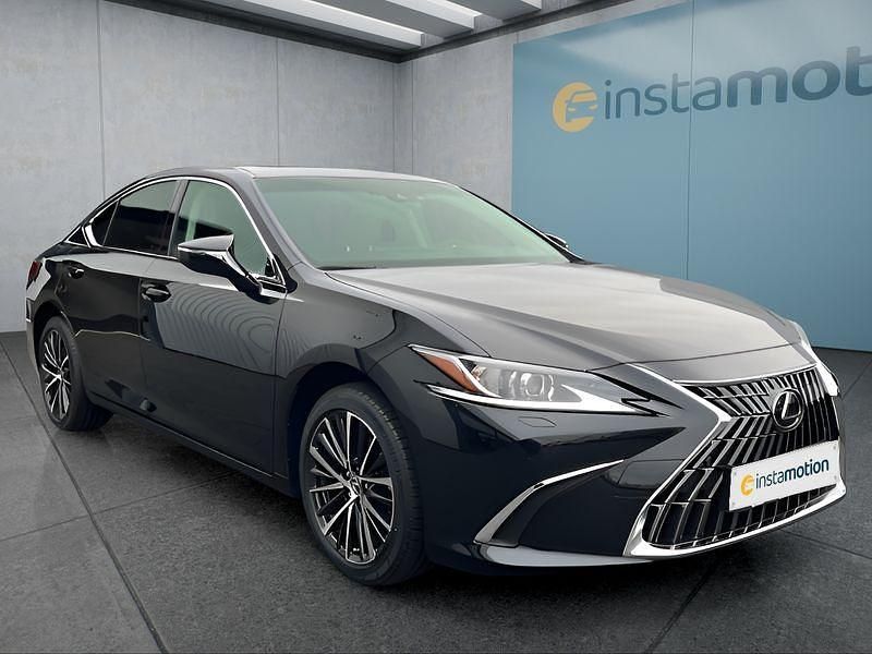 Neu Lexus ES300H Business Edition 218 PS (160 kW) 2025 Schwarz Limousine