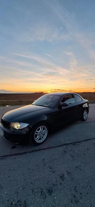 Gebraucht BMW 120 Coupé 177 PS (130 kW) 2008 Schwarz Coupé