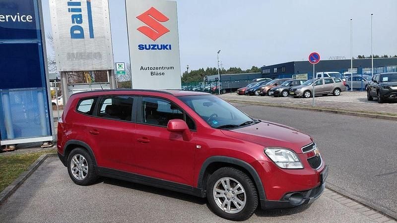 Gebraucht Chevrolet Orlando LT 141 PS (103 kW) 2013 Rot Van / Kleinbus