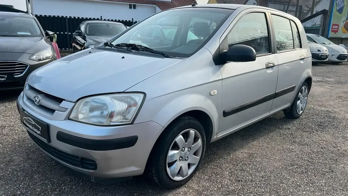 Gebraucht Hyundai Getz 63 PS (46 kW) 2005 Silber Kleinwagen