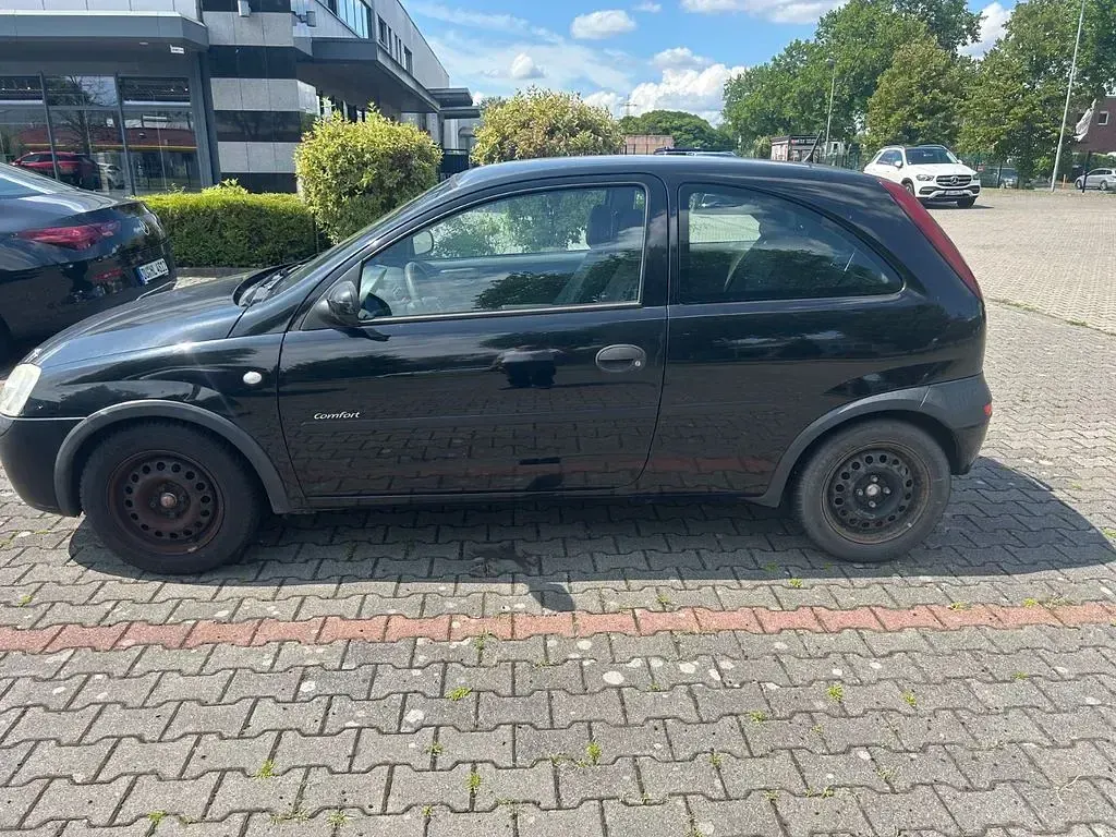 Gebraucht Opel Corsa 58 PS (42 kW) 2001 Schwarz Kleinwagen